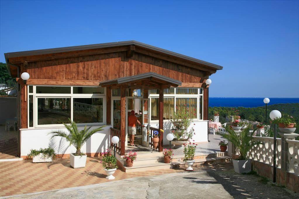 Hotel Godenizzo